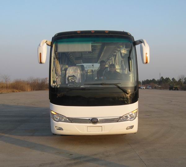 ZK6119HQ3Z客车燃油公告图片1
