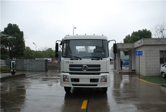 CGJ5164GXE吸粪车燃油公告图片1