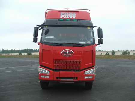 CA5250CCQP63K1L6T3E4畜禽运输车燃油公告图片1