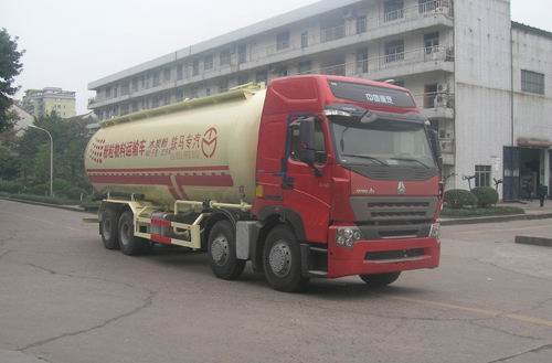 XC5314GFLZA低密度粉粒物料运输车燃油公告图片2