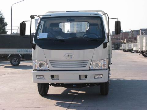 CA1040K6L3E3载货汽车燃油公告图片1