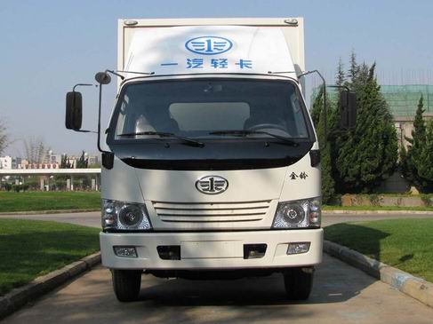 CA5040XXYK6L3E3厢式运输车燃油公告图片1