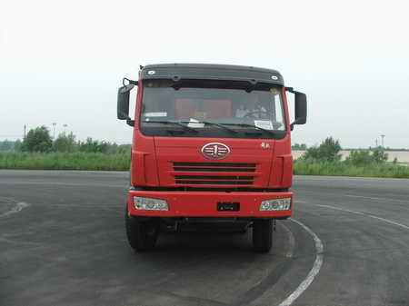 CA3313P7K2T4E4平头柴油自卸汽车燃油公告图片1