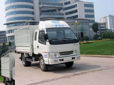 CA5040XYK3LR5E3仓栅式运输车燃油公告图片2