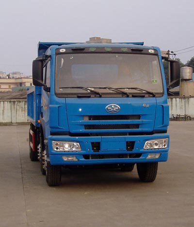 CA3250P1K2T3EA80平头柴油自卸汽车燃油公告图片1