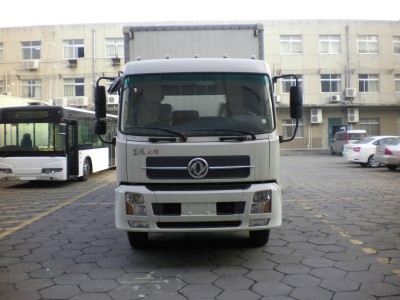 DFL5160XXYBX1A厢式运输车燃油公告图片1