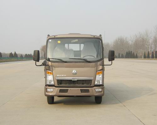 ZZ1047D3815D145载货汽车燃油公告图片1