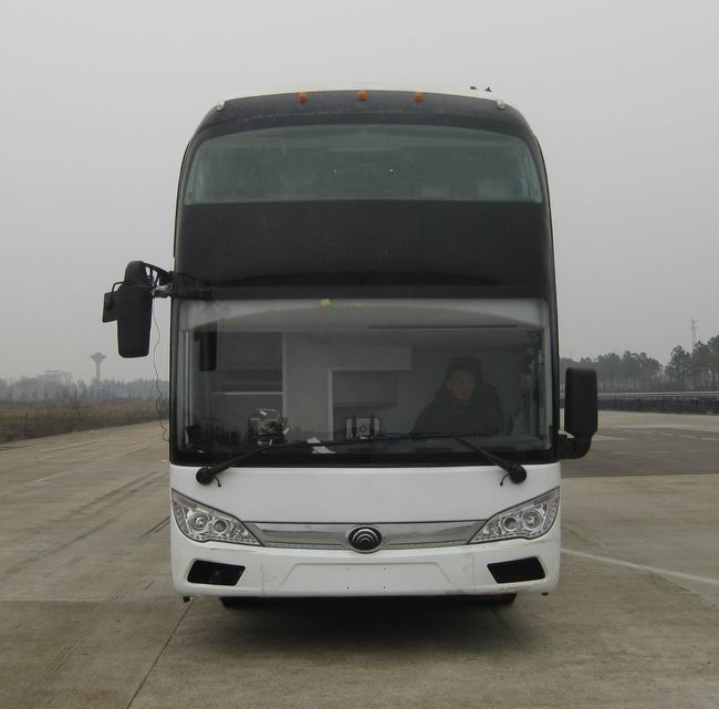 ZK6118HY2Y客车燃油公告图片1
