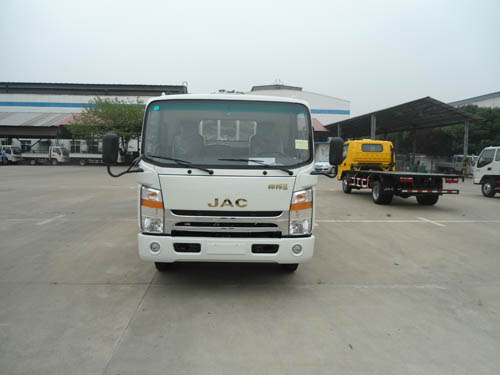 HFC1048L1K1R1T载货汽车燃油公告图片1