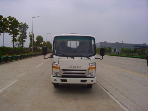 HFC1048L1K1T载货汽车燃油公告图片1