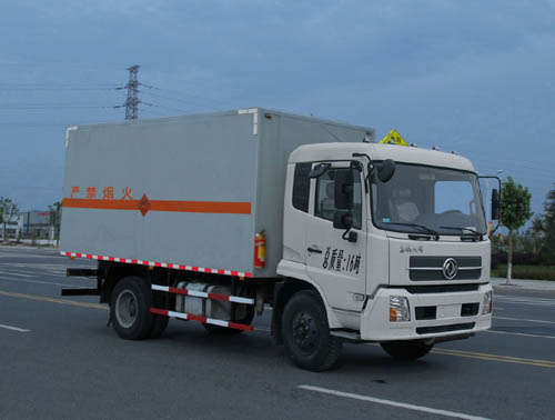 ALA5160XQYDFL4爆破器材运输车燃油公告图片2
