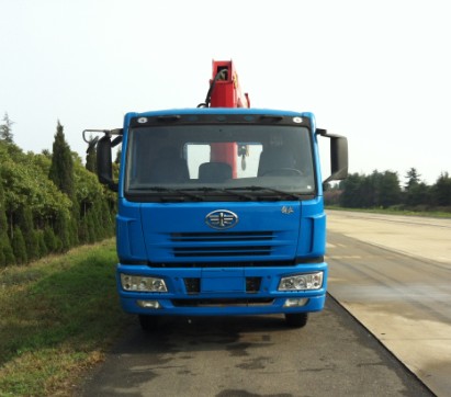 SYM5161JSQJ随车起重运输车燃油公告图片1