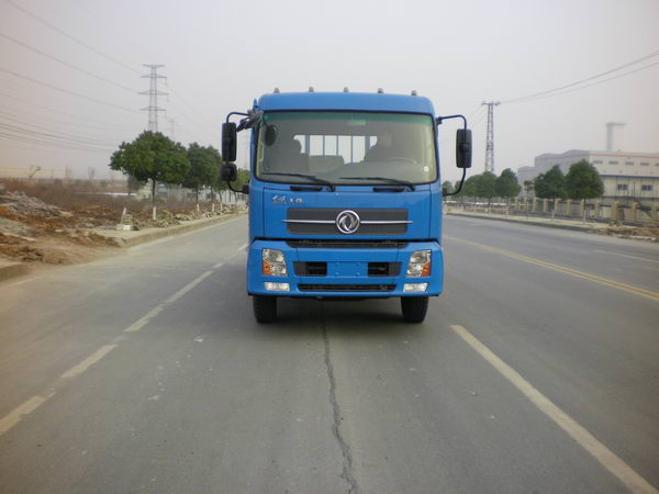 DFL1120B13载货汽车燃油公告图片1