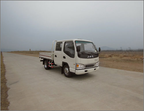HFC1041R83K2C3载货汽车燃油公告图片2