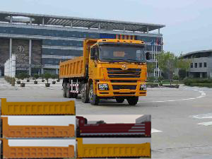 SX3316DT366自卸汽车燃油公告图片2