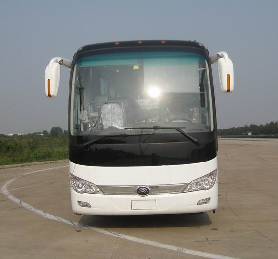 ZK6119HQ2Z客车燃油公告图片1