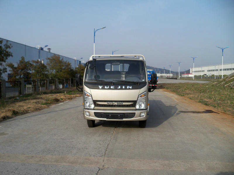 NJ1052DBHT5载货汽车燃油公告图片1