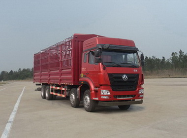 ZZ5315CCYN4663D1仓栅式运输车燃油公告图片2