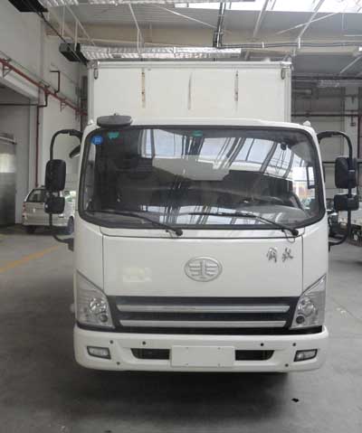 CA5044XXYP40K2L1E4A84-3厢式运输车燃油公告图片1