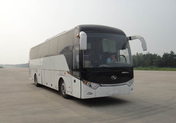 XMQ6125BYD4B客车燃油公告图片2