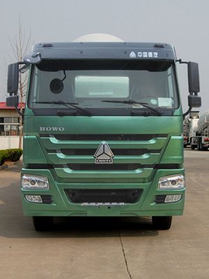 ZTQ5310GJBZ7T36D混凝土搅拌运输车燃油公告图片1