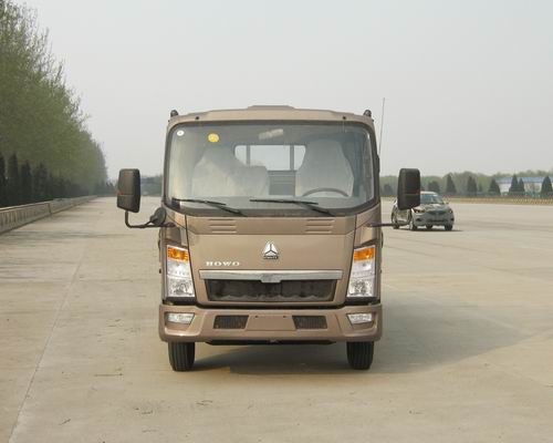 ZZ1047C2813D137载货汽车燃油公告图片1