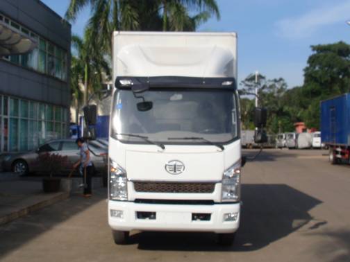 CA5094XXYPK26L3R5E4厢式运输车燃油公告图片1