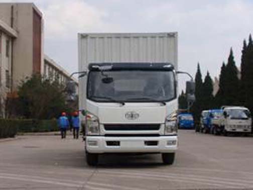CA5104XXYPK26L4R5E4厢式运输车燃油公告图片1