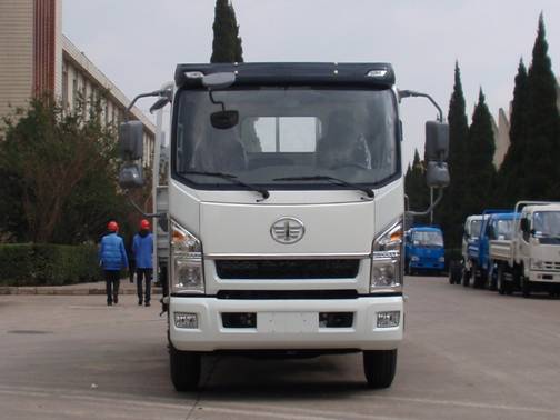 CA1094PK26L4R5E4载货汽车燃油公告图片1