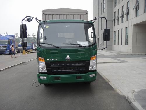 ZZ5067CCYF341CD165仓栅式运输车燃油公告图片1