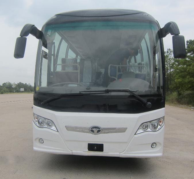 GDW6117HKD2客车燃油公告图片1