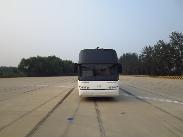 BFC6123B2-1豪华旅游客车燃油公告图片1
