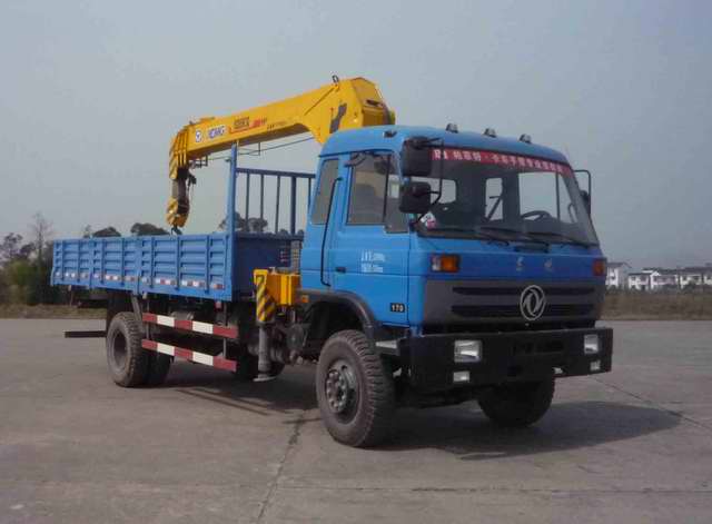EQ5160JSQG-40随车起重运输车燃油公告图片2