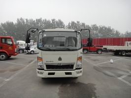 ZZ1047D3414D144载货汽车燃油公告图片1