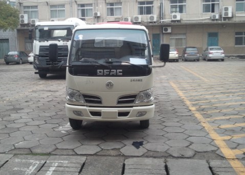 DFA1040D30D4-KM载货汽车燃油公告图片1