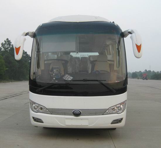 ZK6866H1E客车燃油公告图片1