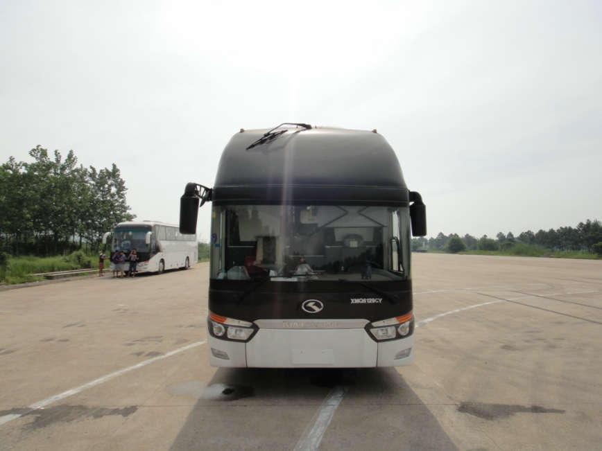 XMQ6129CYD4C客车燃油公告图片1