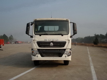ZZ1167H501GD1载货汽车燃油公告图片1
