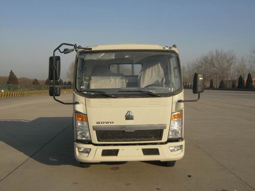 ZZ1087D3414D183载货汽车燃油公告图片1