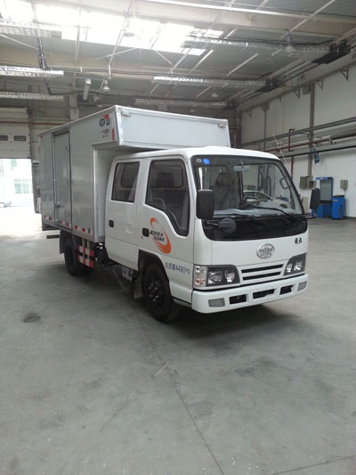 CA5042XXYEL2-4A厢式运输车燃油公告图片2