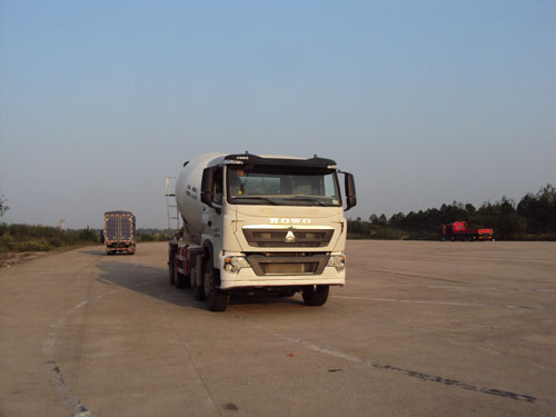XT5310GJBT736G4N混凝土搅拌运输车燃油公告图片2