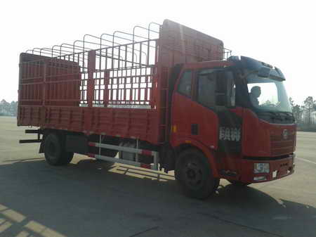 CA5140CCYP62K1L3A2E4仓栅式运输车燃油公告图片2