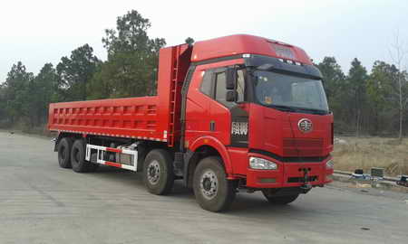 CA3310P66K24L7T4E4平头柴油自卸汽车燃油公告图片2