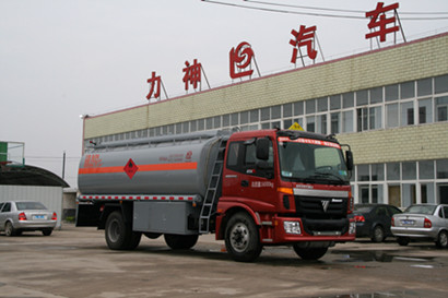 SLS5160GRYB4易燃液体罐式运输车燃油公告图片2