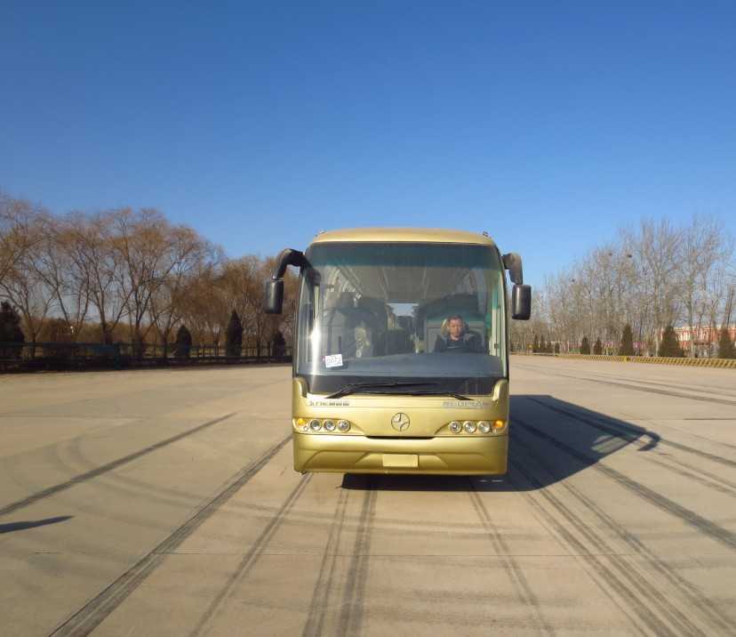BFC6105T2豪华旅游客车燃油公告图片1