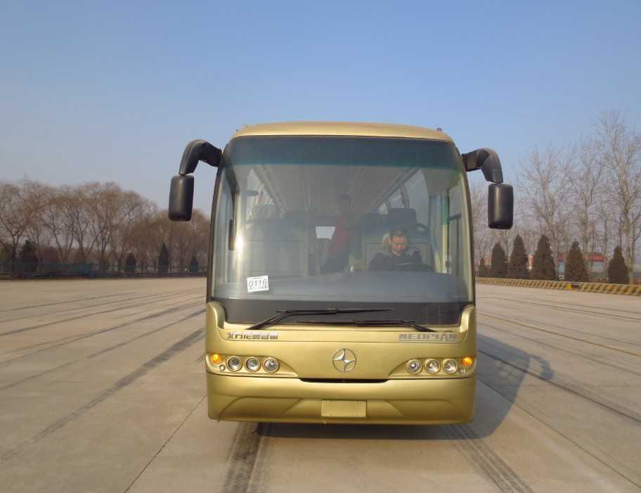 BFC6105T2豪华旅游客车燃油公告图片1