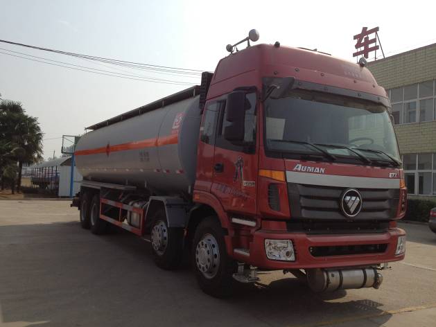 SLS5310GRYB4易燃液体罐式运输车燃油公告图片2
