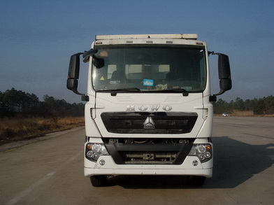 ZZ3257N414GD1自卸汽车燃油公告图片1