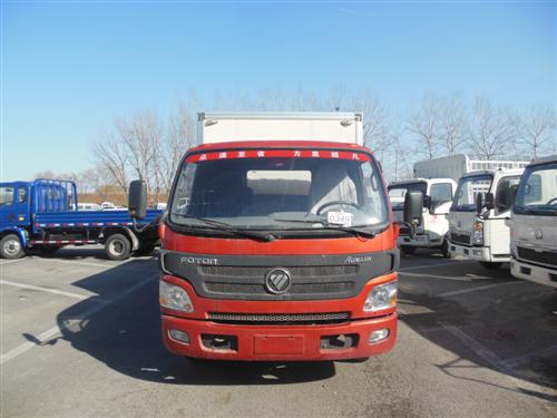 BJ5061VDCD6-FC厢式运输车燃油公告图片1