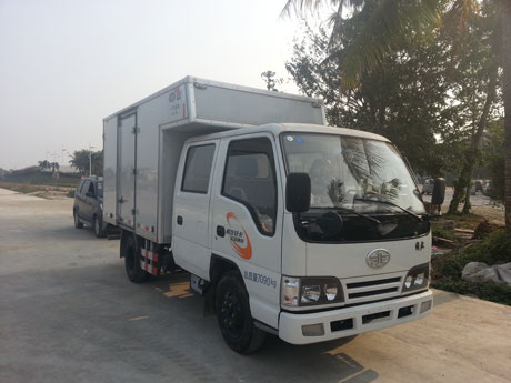 CA5072XXYK26L2E4厢式运输车燃油公告图片2